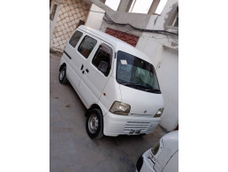 باص سوزوكي 2002